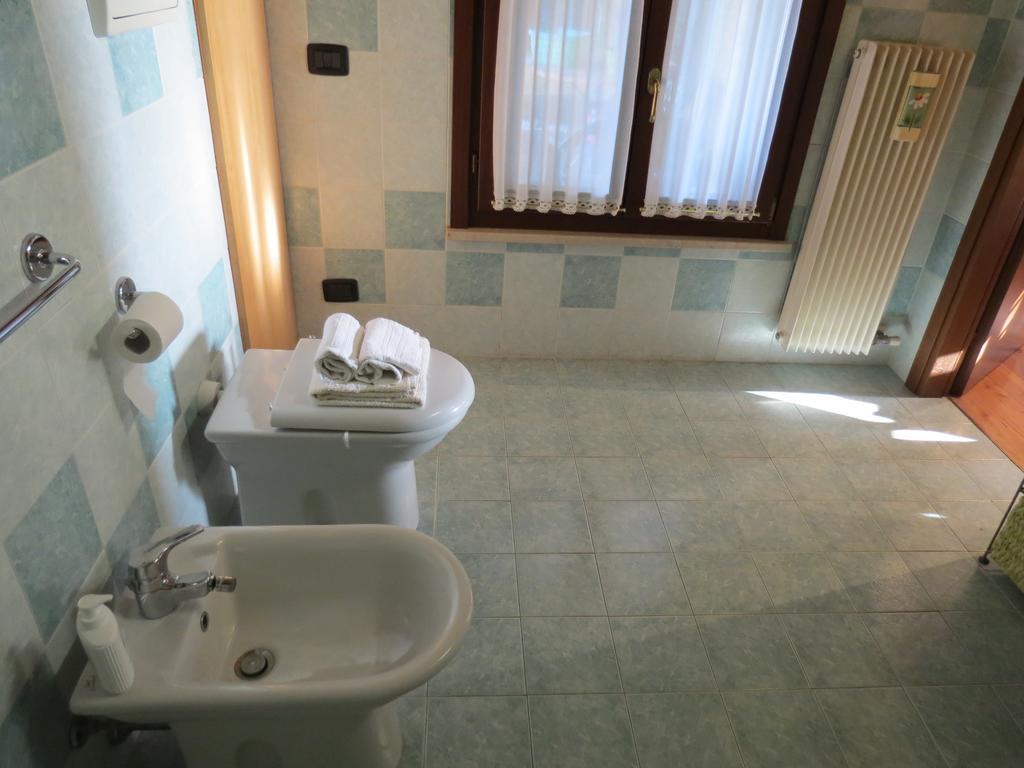 Casa Madonnina Apartment Dossobuono Bagian luar foto